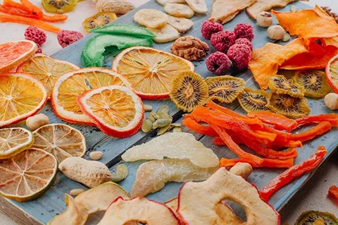 میوه خشک مخلوط 100 گرمی طعم های متنوع در یک بسته کوچک